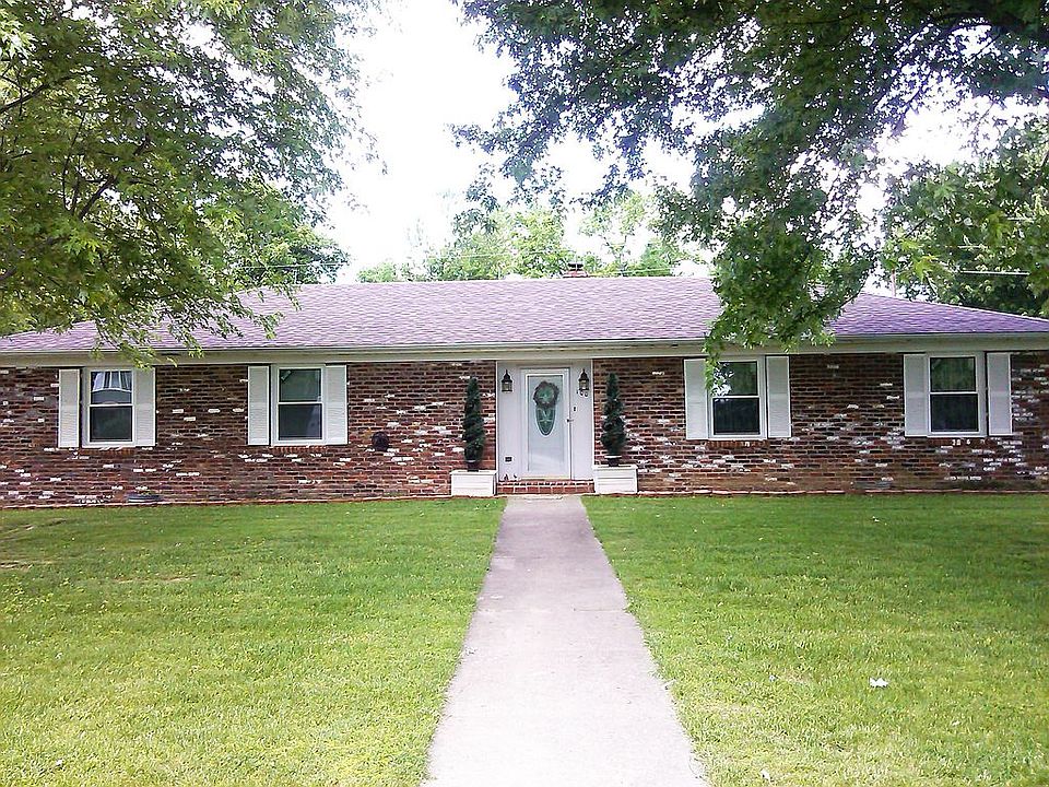 1st image of 100 Donald Dr