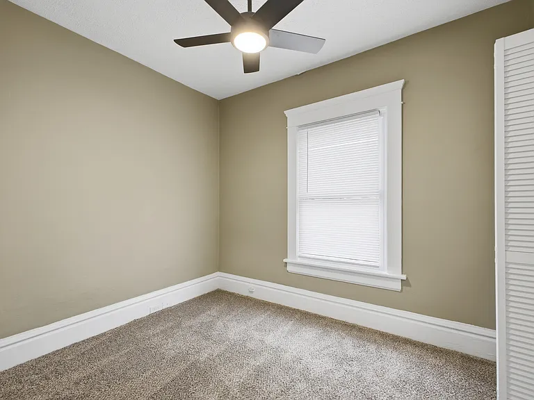 844 Harrison Ave — Photo 13