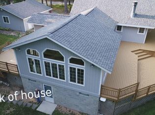 10377 Oakdale Dr, Grayling, MI 49738