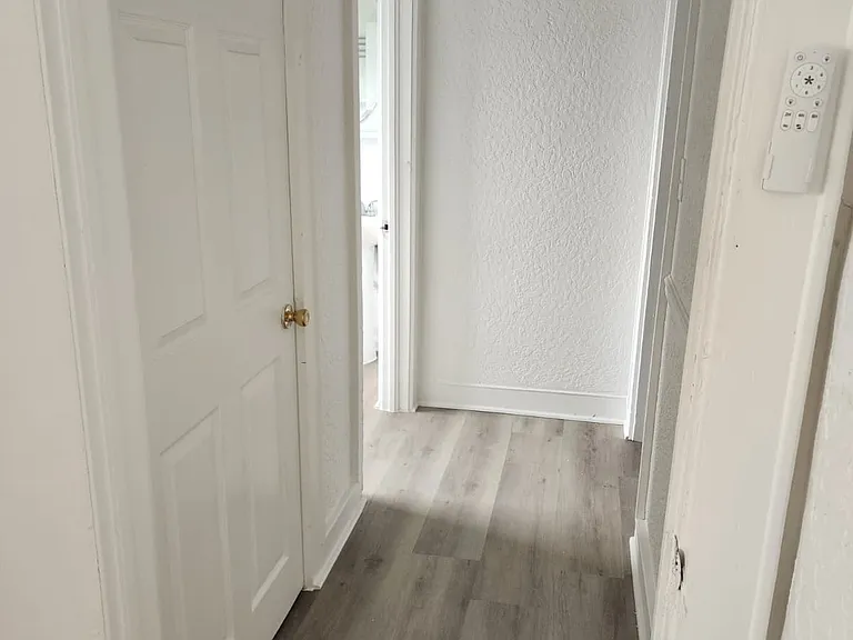20 E Avenue B #1 — Photo 6