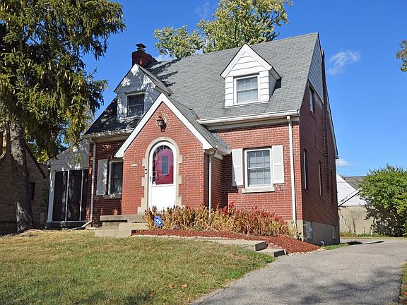 2nd image of 1528 Robinwood Ave