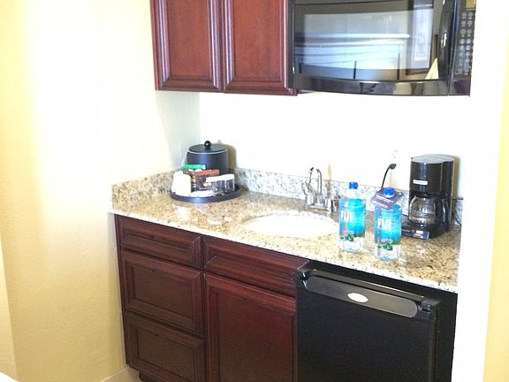 4th image of 600 Atlantic Ave #414