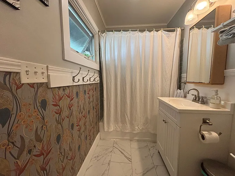 3521 S Ferdinand St — Photo 14