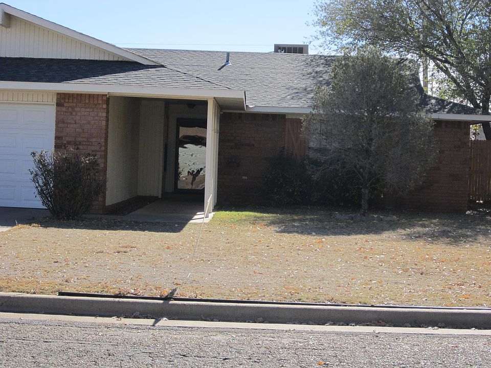 1st image of 421 Rosewood Dr