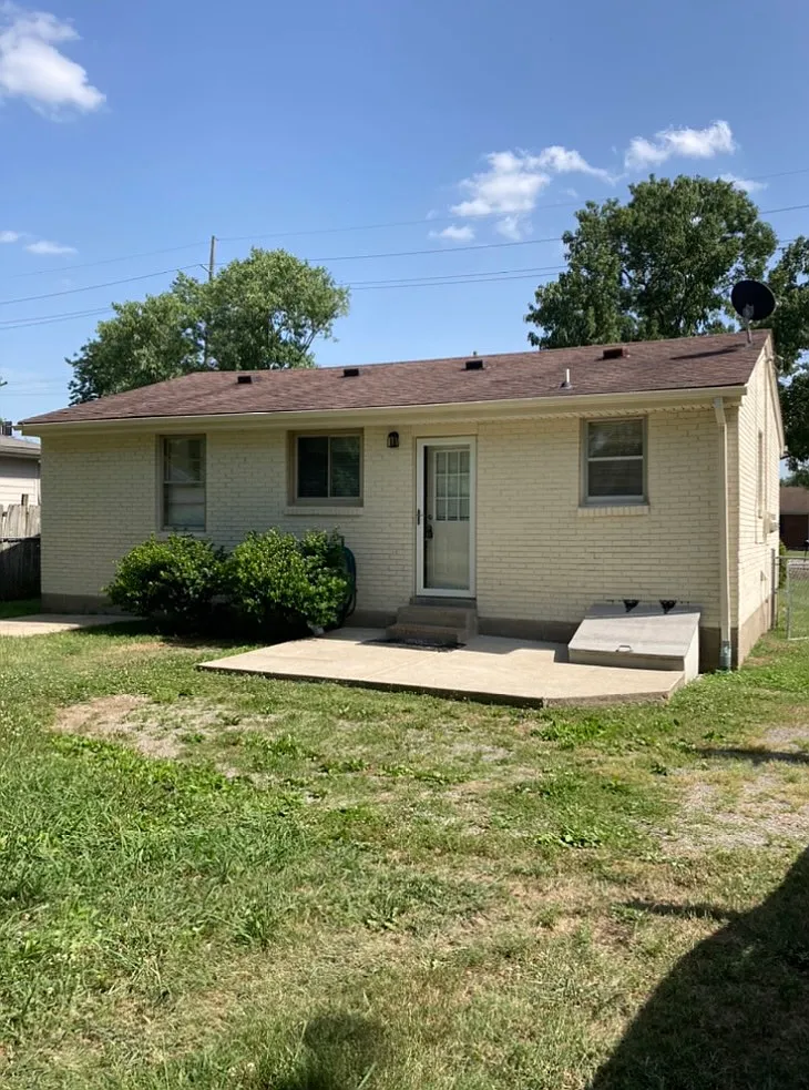 2 bed, 850 sqft, $1,650 — Photo 3