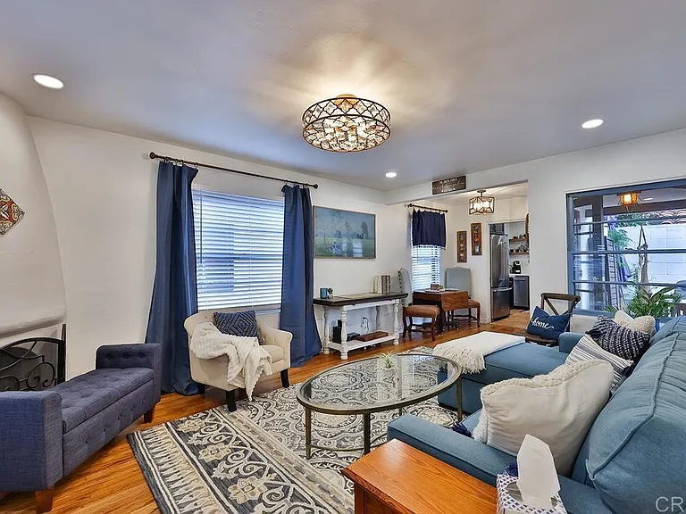 464 G Ave — Photo 4