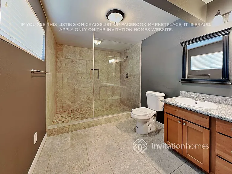 3502 E Blanche Dr — Photo 5