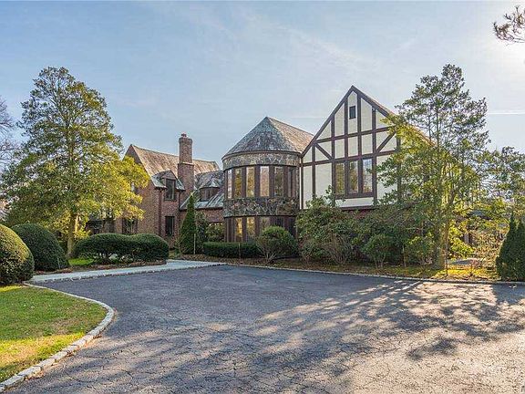 3rd image of 18 Garner Ln