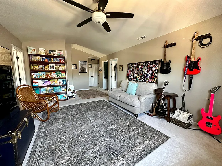 5207 Villa Dr — Photo 24