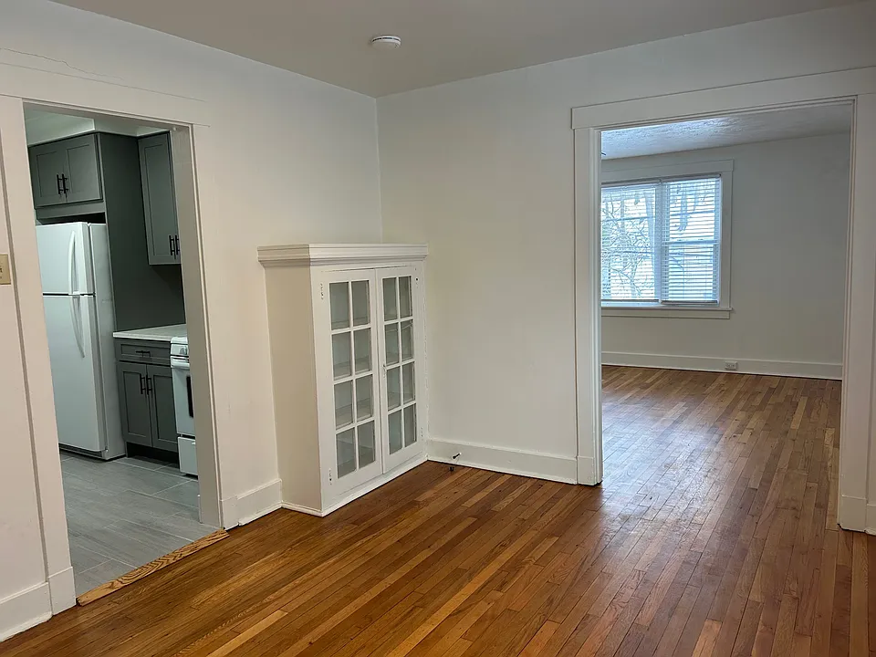 Dining room looking toward Kitchen & Living room