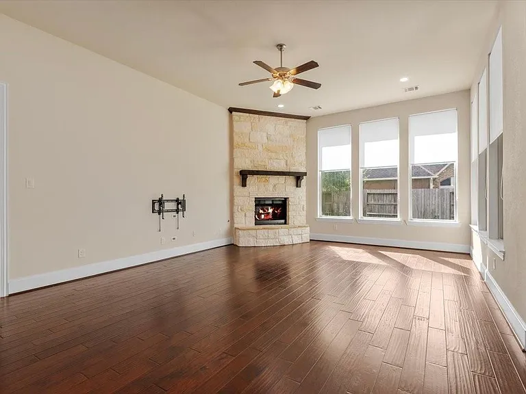 11231 Dunstan Hill Dr — Photo 9
