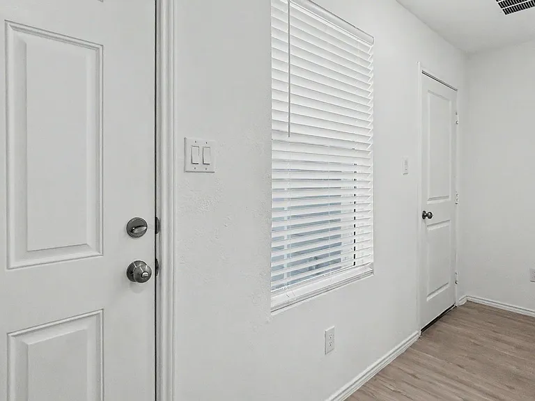 2843 Elion Dr — Photo 11