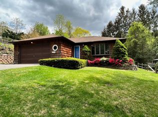 1 Agnes St, Oyster Bay, NY 11771