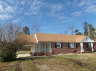 9714 Duncan Rd, North Dinwiddie, VA 23803