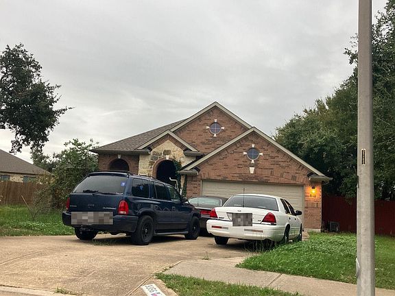 2nd image of 3356 Pine Needle Cir