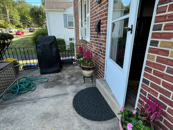 1576 Ferndale Ave #1, Abington, PA 19001