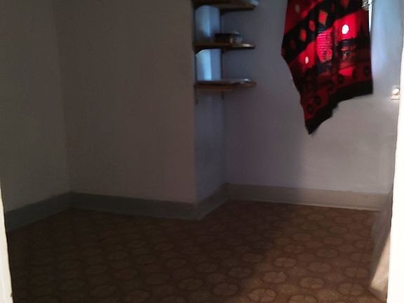 4th image of 8440 S Green Bay Ave