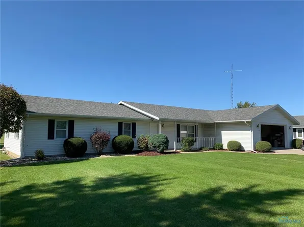 121 Avalon Dr, Bryan, OH 43506