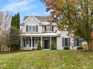 74 Moreland Dr, Mechanicville, NY 12118