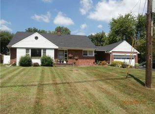 7 Fletcher Dr, Newburgh, NY 12550