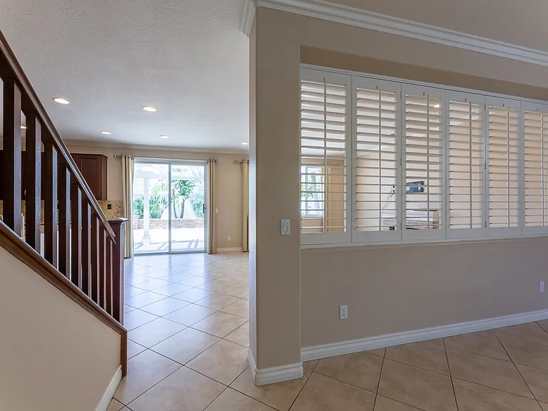 14 Monument Pl — Photo 19