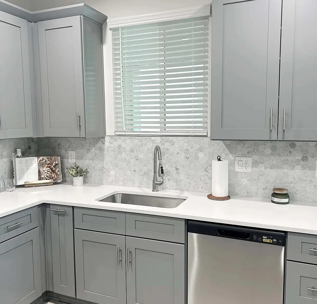 Raymond Place Townhomes — Photo 2