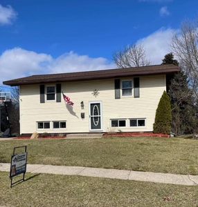 179 Highland Dr, Rockford, MI, 49341