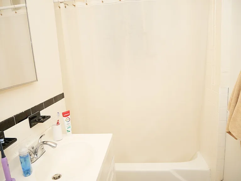 1385 Beacon St #15 — Photo 7