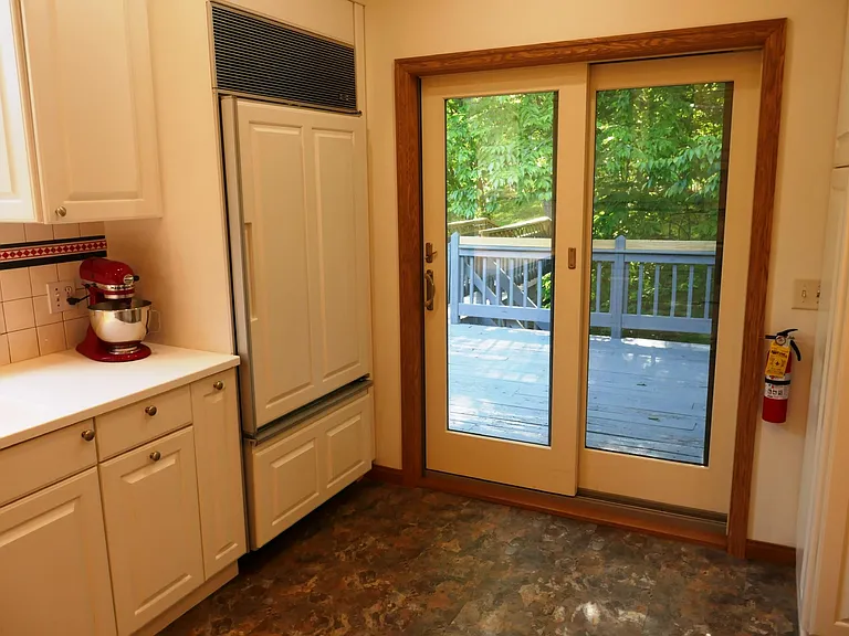 Jacobsen Rd — Photo 8