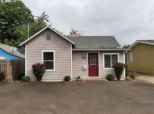 8139 SE Glenwood St, Portland, OR 97206