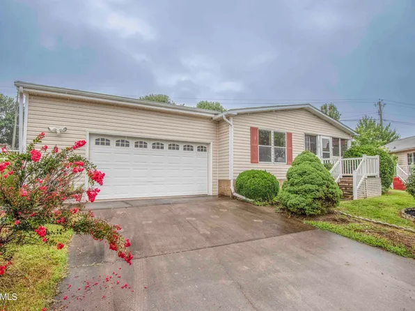 1214 Santa Anita Way, Sevierville, TN 37876