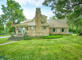 1360 Deep Draw Rd, Crossville, TN 38555