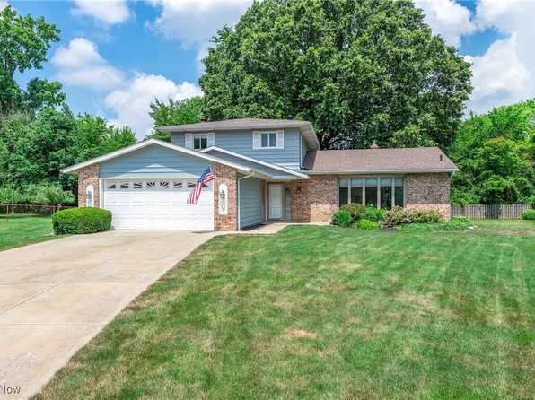 291 Crestway Oval, Brunswick, OH 44212