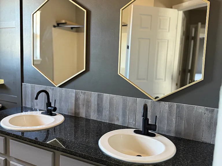 540 Juniper Ct — Photo 27