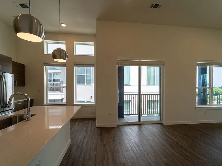 Coop at Summer Street — Photo 28
