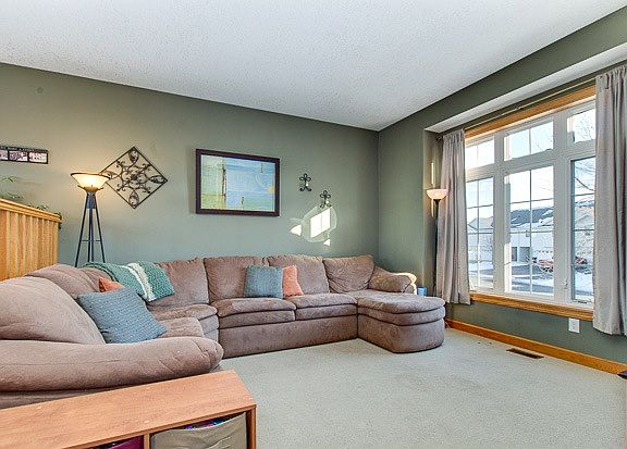 4th image of 22460 Evergreen Cir