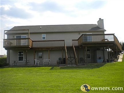 Elevated deck over paver patio