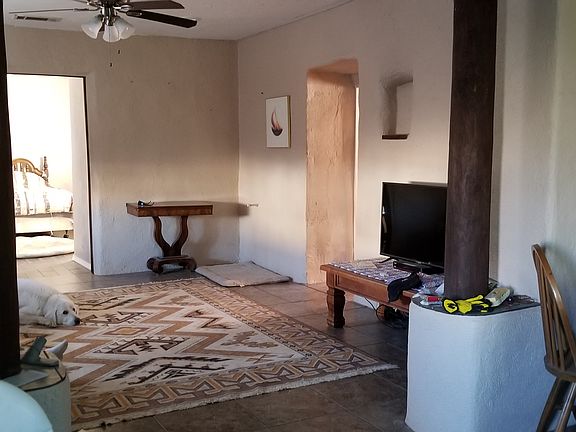 3rd image of 79 N San Pedro St