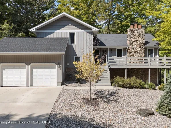 5100 Rainbow Lake Rd, Perrinton, MI 48871