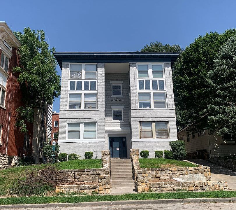 1st image of 4111-4113 Walnut St #3-L