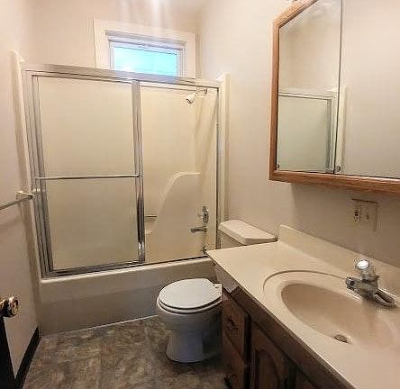 4th image of 410 S 31st St