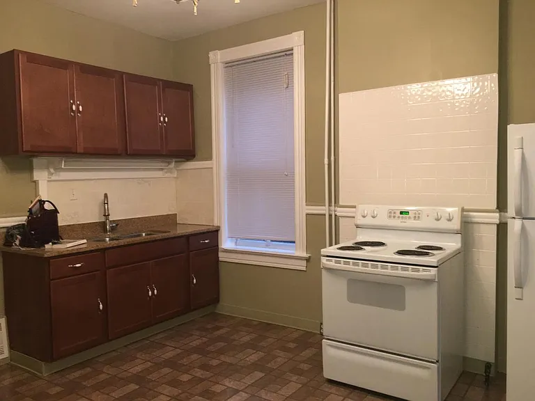 4110 Michigan Ave — Photo 6