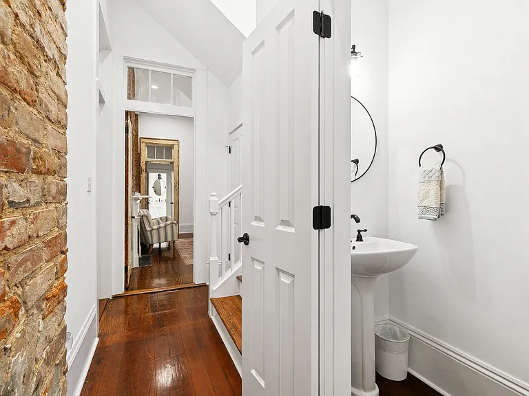 Powder room