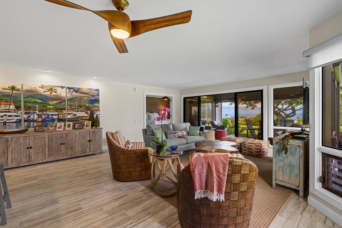 next background image