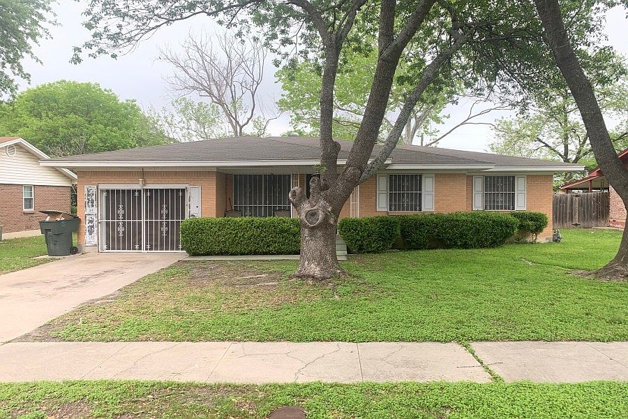 1st image of 1103 Duval Dr