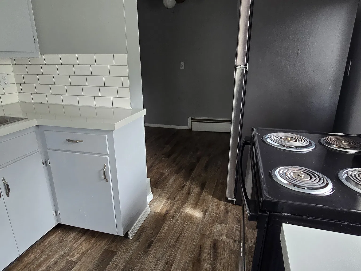 2 bed, 1.5 bath, 900 sqft, $1,700 — Photo 3