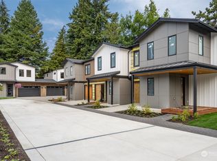 1829 4th St #B, Bellevue, WA 98004