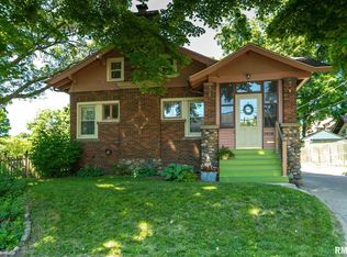 1818 23rd St, Rock Island, IL