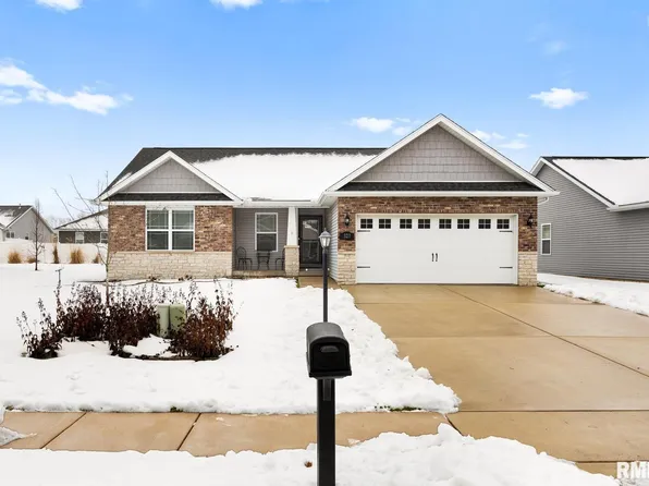 321 Cottonwood Cir, East Peoria, IL 61611