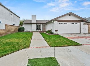5956 Suva St, Cypress, CA 90630